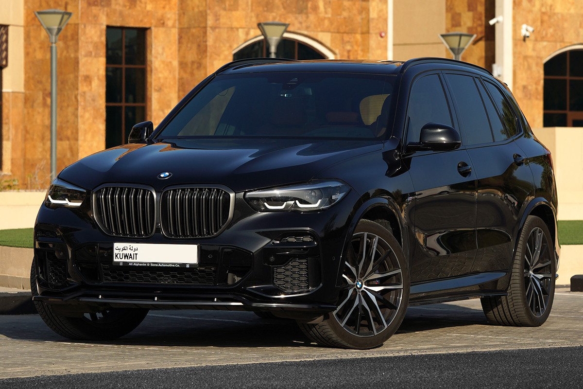 2022 BMW X5 M Package - 16k km