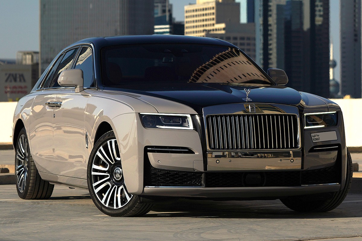 2023 Rolls Royce Ghost - 1726 km Only