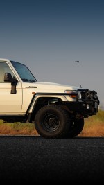 2023 Toyota Land Cruiser LC79 Pickup - 33k km