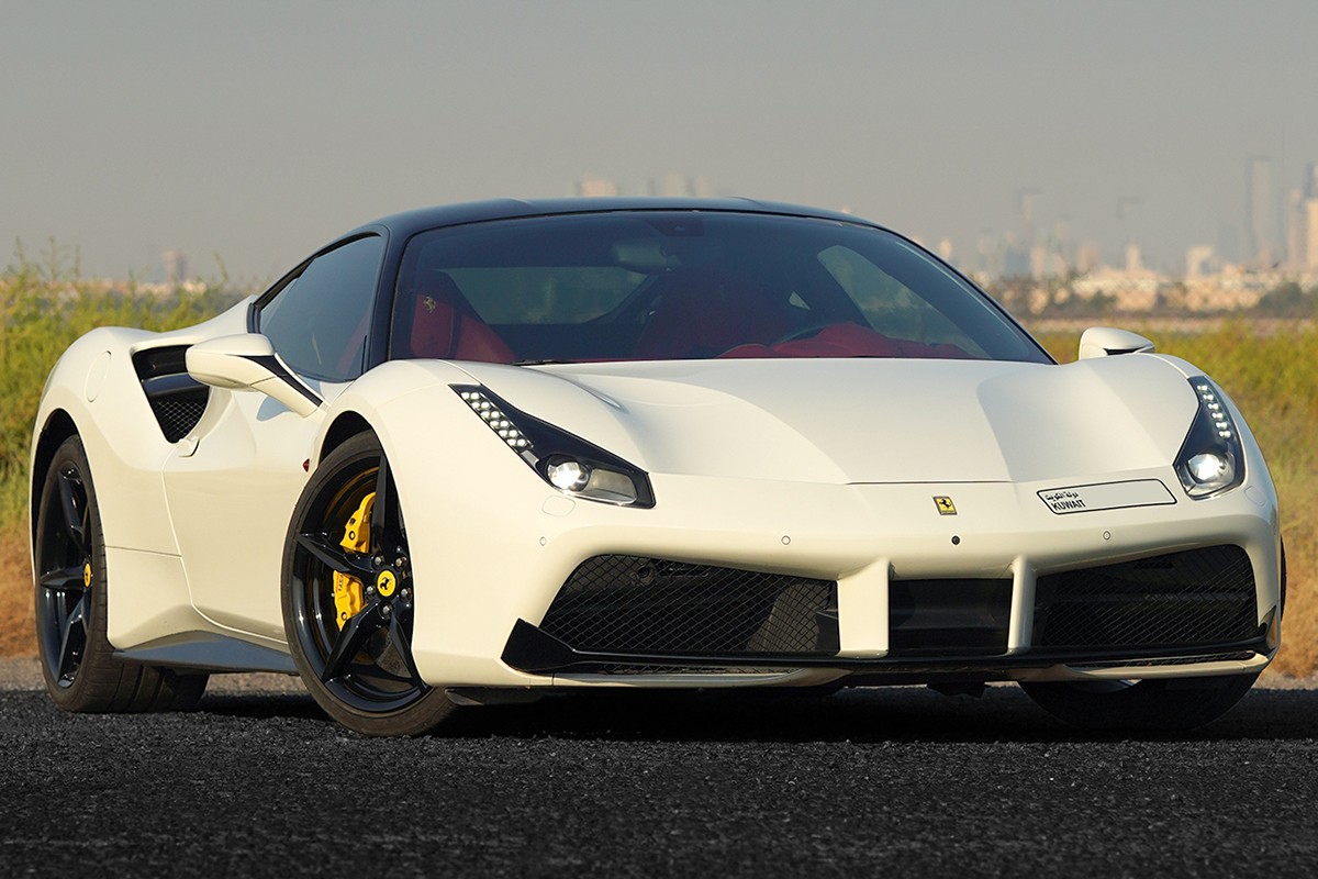 2016 Ferrari 488 GTB - 48k km