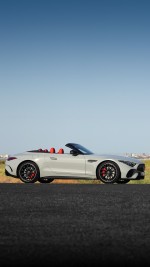 2022 Mercedes-Benz SL 55 AMG Night Package - 4376 km