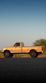 1991 Ford F-250 XL - fully restored