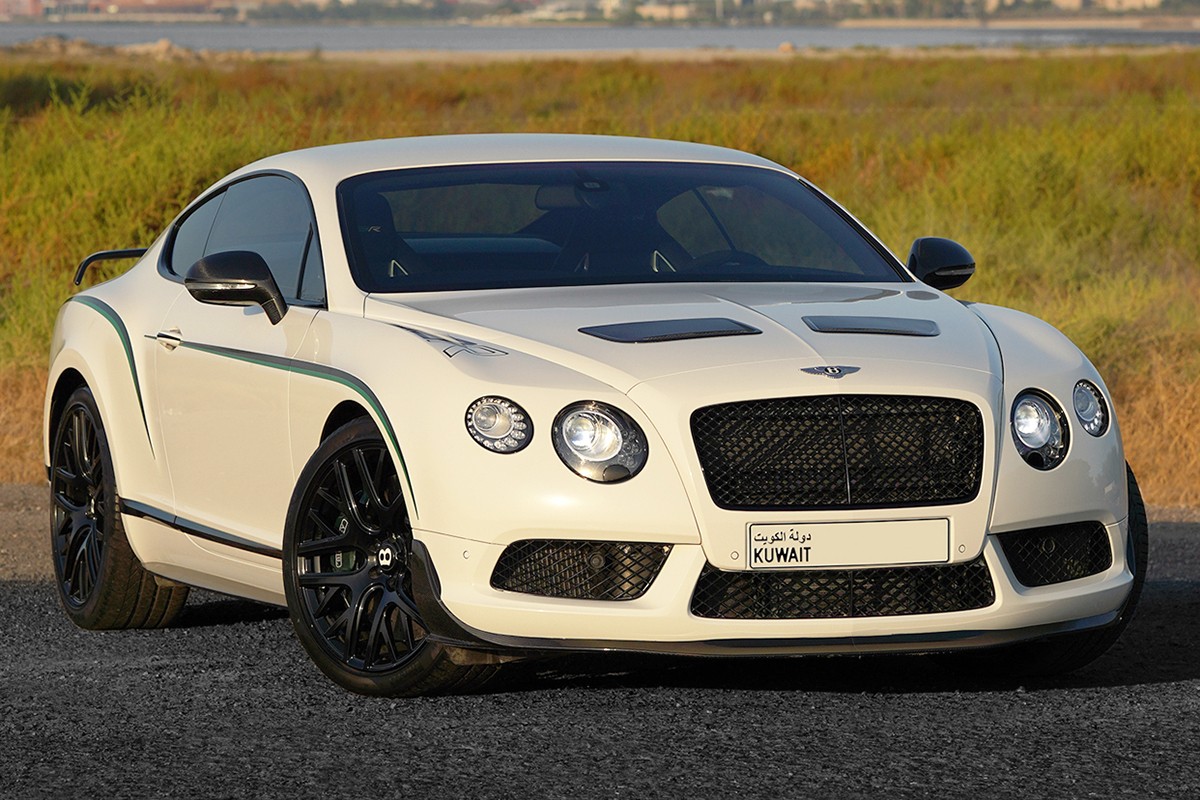 2015 Bentley Continental GT3-R - 9415 km only