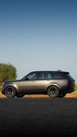 2022 Range Rover HSE V8 Black Edition Shadow Series - 19k km