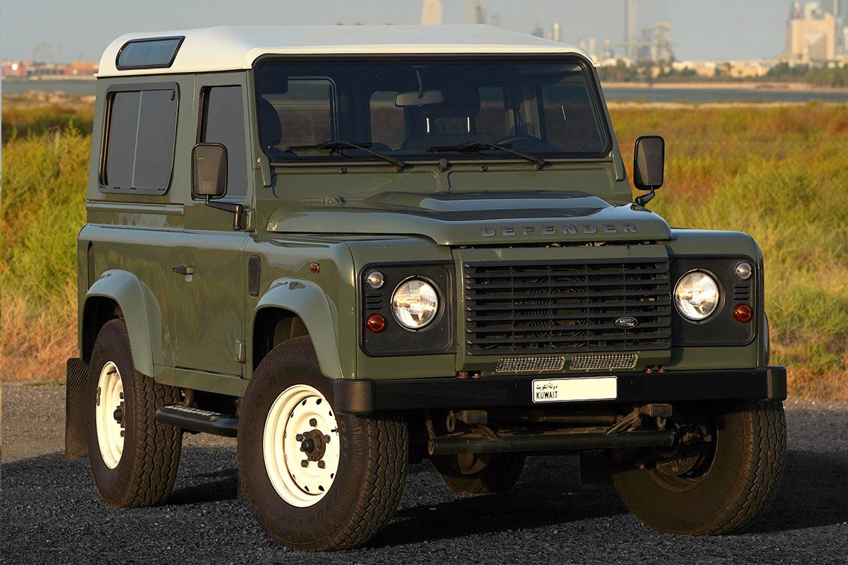 2015 Land Rover Defender 90 - 81k km