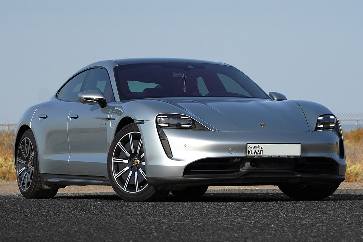 2021 Porsche Taycan 4S - 21k km