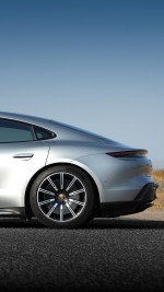 2021 Porsche Taycan 4S - 21k km