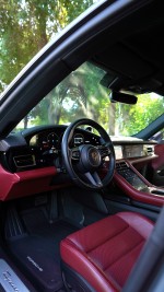 2021 Porsche Taycan 4S - 21k km