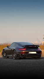 2016 Porsche 911 Turbo S Coupe - 64k km