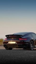 2016 Porsche 911 Turbo S Coupe - 64k km