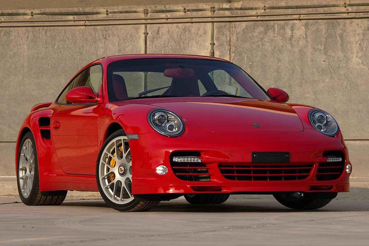 2010 Porsche 911 Turbo Coupe 997.2 - 757 km Only