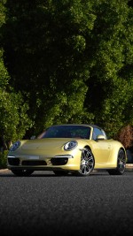 2015 Porsche 911 Targa 4 - 25k km