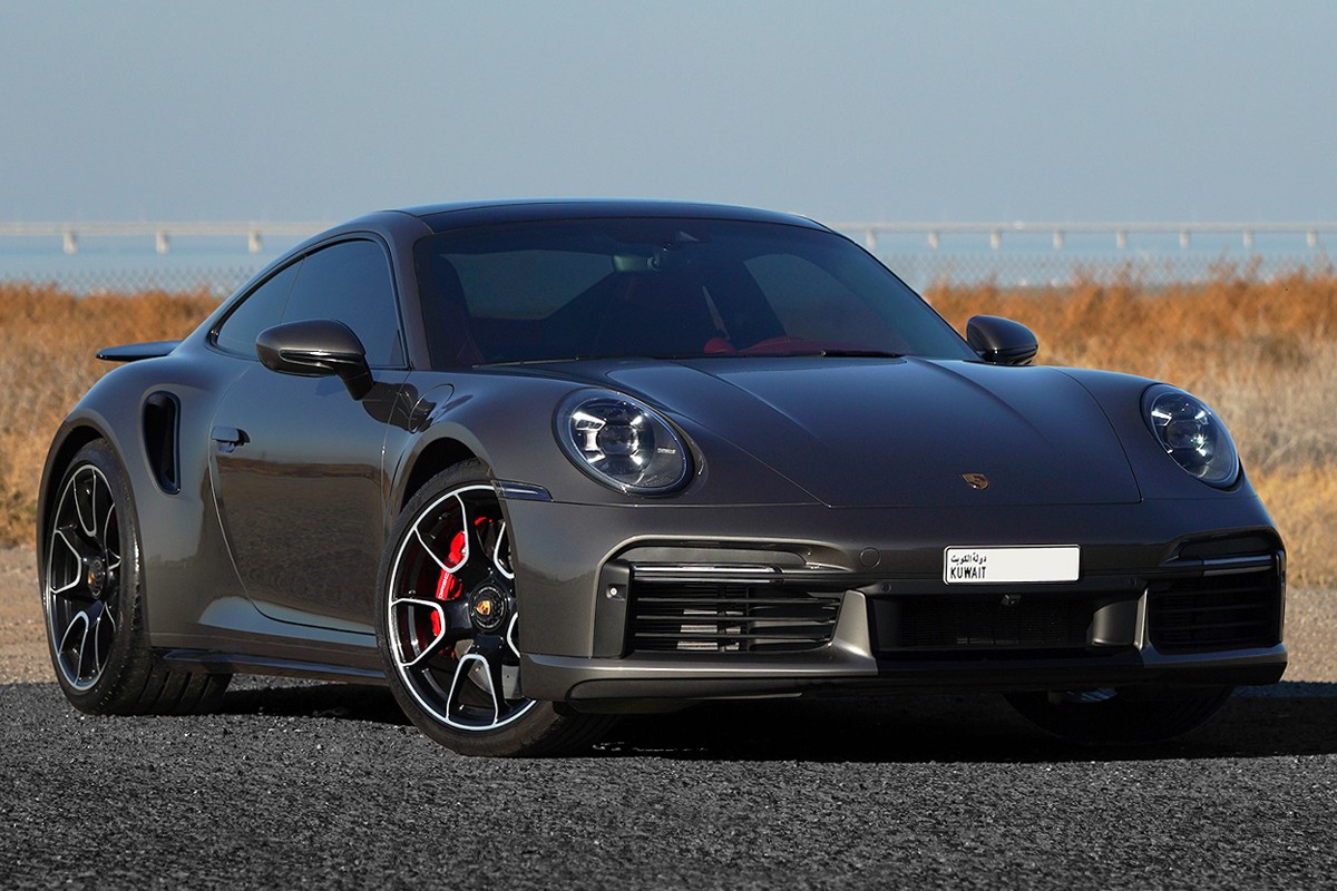 2021 Porsche 911 Turbo Coupe - 12k km