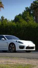 2014 Porsche Panamera GTS - 41k km