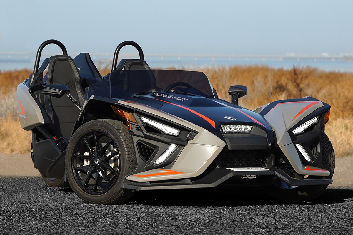 2022 Polaris Slingshot SLR - 2150 km