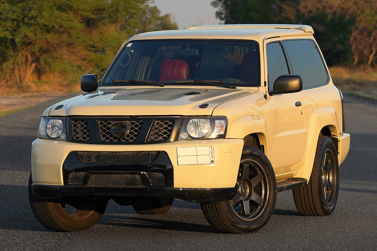 2014  Nissan Patrol VTEC Turbo - 172k km