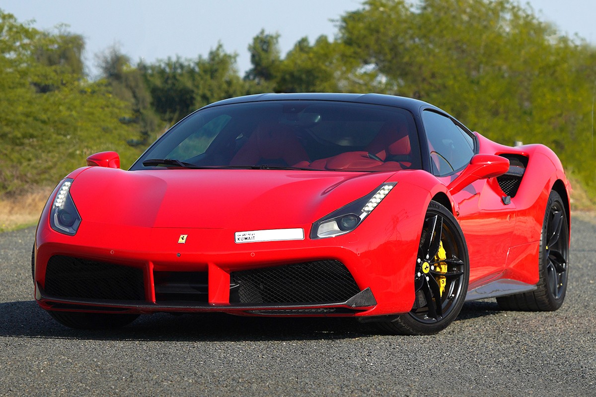 2016 Ferrari 488 GTB - 60k km