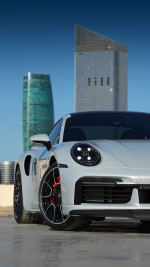 2024 Porsche 911 Turbo Coupe - 427 km Only