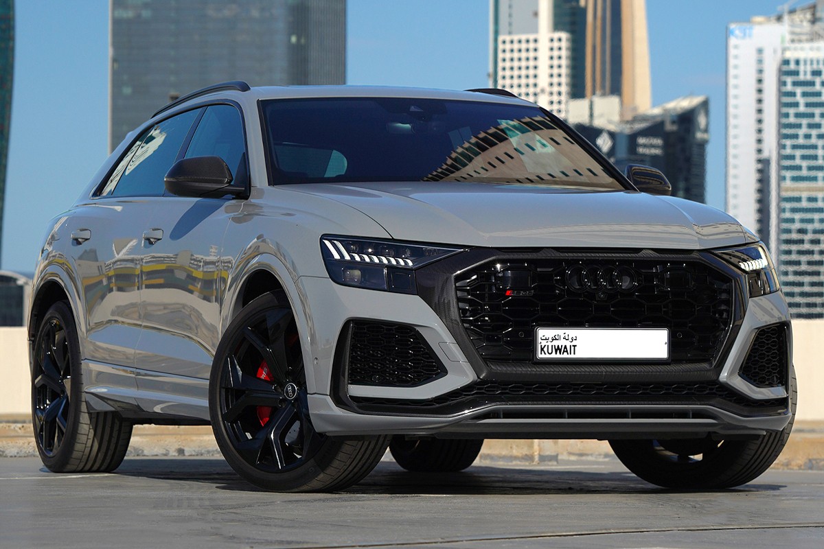 2023 Audi RS Q8 - 11k km