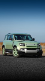 2023 Land Rover Defender 110 75th Anniversary Edition - 49 km only