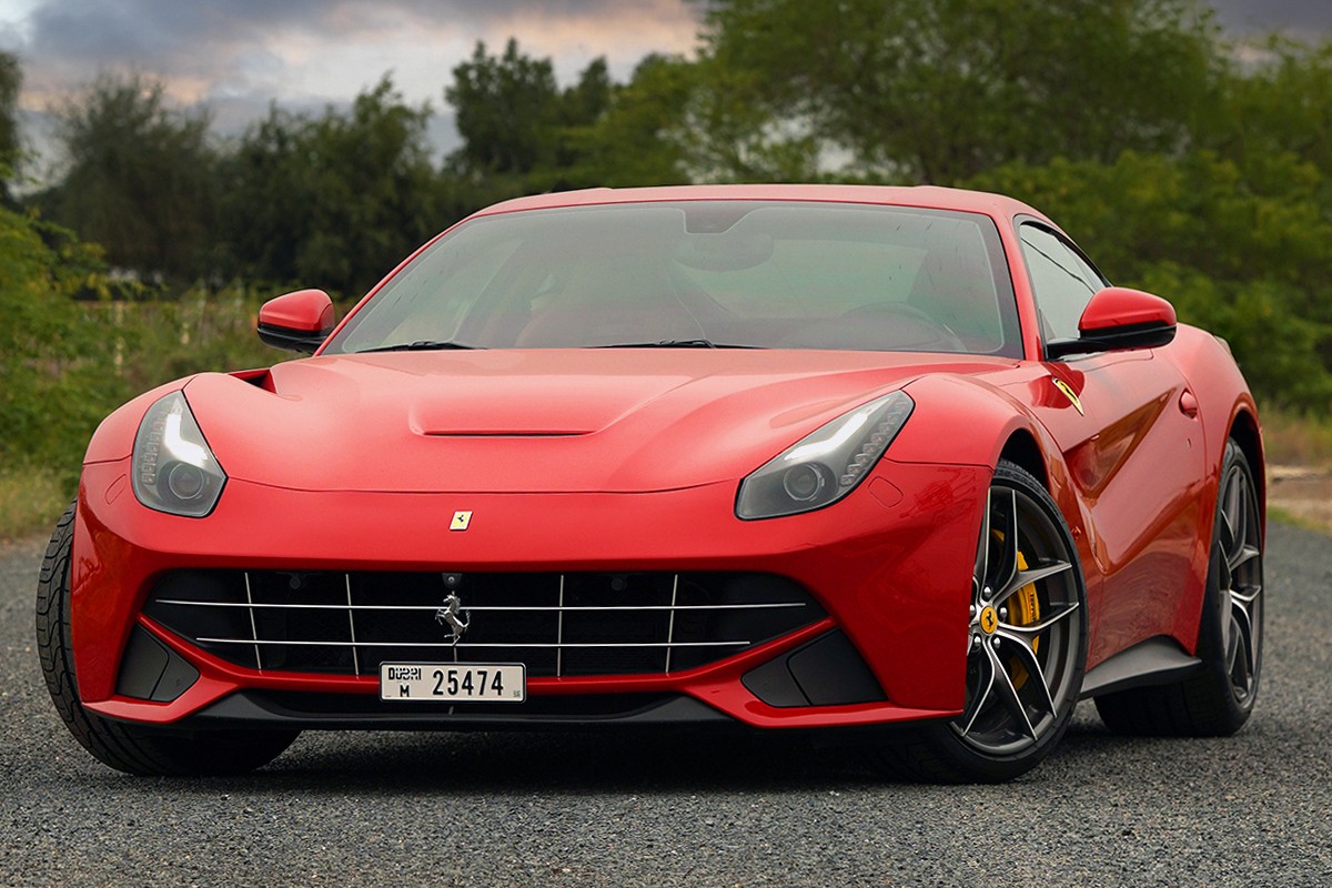 2015 Ferrari F12 Berlinetta - 24k km