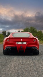 2015 Ferrari F12 Berlinetta - 24k km