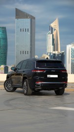 2023 Jeep Grand Cherokee L Summit Reserve - 4081 km