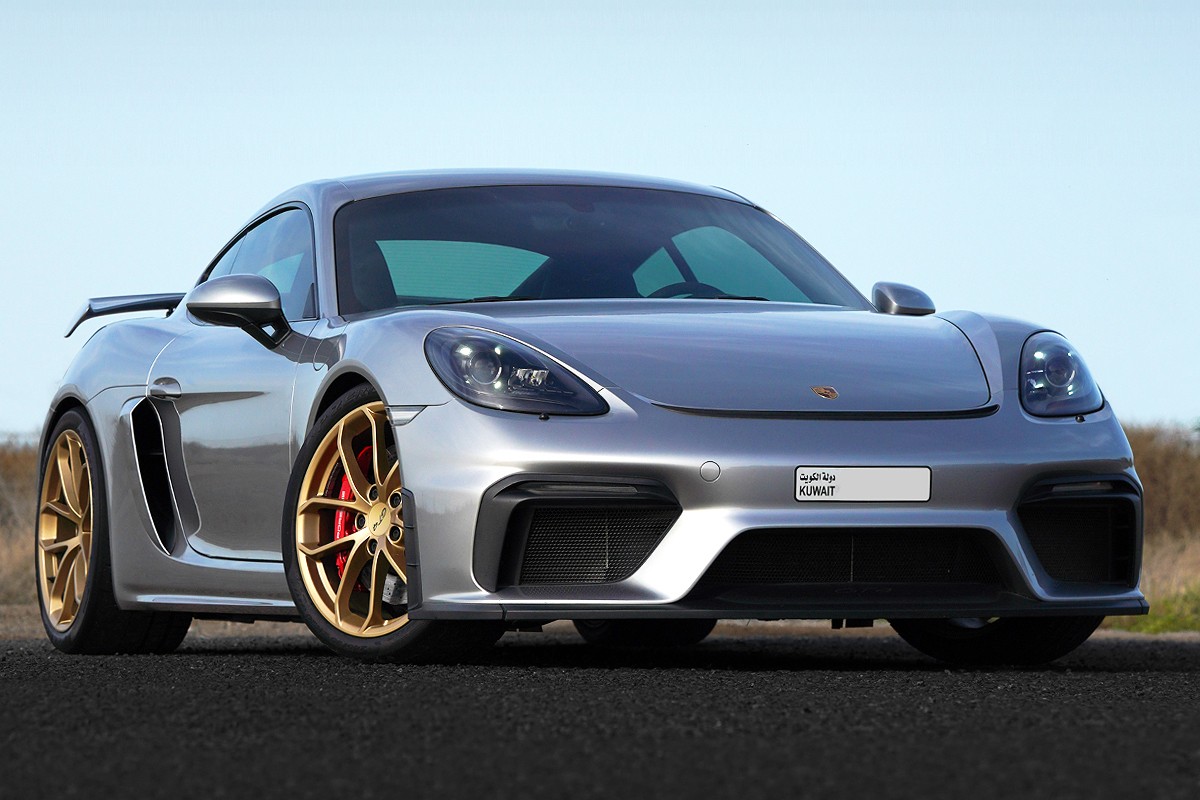 2020 Porsche 718 Cayman GT4 - 16k km