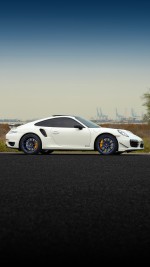 2014 Porsche 911 Turbo S - 65k km