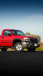 2006 GMC Sierra 2500HD - 29k Mile