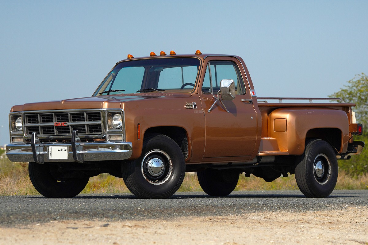 1979 GMC Sierra Classic 35 - Fully Restored