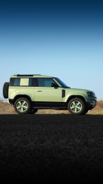 2023 Land Rover Defender 90 75th Limited Edition  - 5296 km