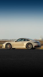 2021 Porsche 911 Carrera S - 22k km