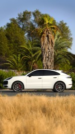 2022 Porsche Cayenne GTS - 43k km