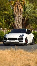 2022 Porsche Cayenne GTS - 43k km