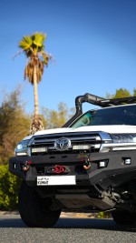 2012 Toyota Land Cruiser G - 300k km