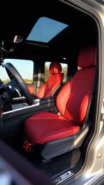 2022 Mercedes-Benz G500 Night Package - 10k km