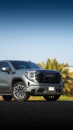 2023 GMC Sierra Denali Ultimate - 19k