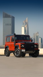 2016 Land Rover Defender 90 Adventure Edition - 90k km