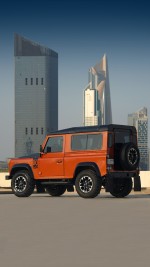 2016 Land Rover Defender 90 Adventure Edition - 90k km