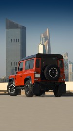 2016 Land Rover Defender 90 Adventure Edition - 90k km