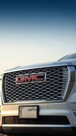 2023 GMC Yukon Denali - 15k km