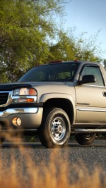 2003 GMC Sierra 2500HD 8100 - 120k km