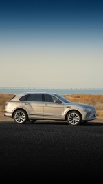 2022 Bentley Bentayga V8 - 15k km