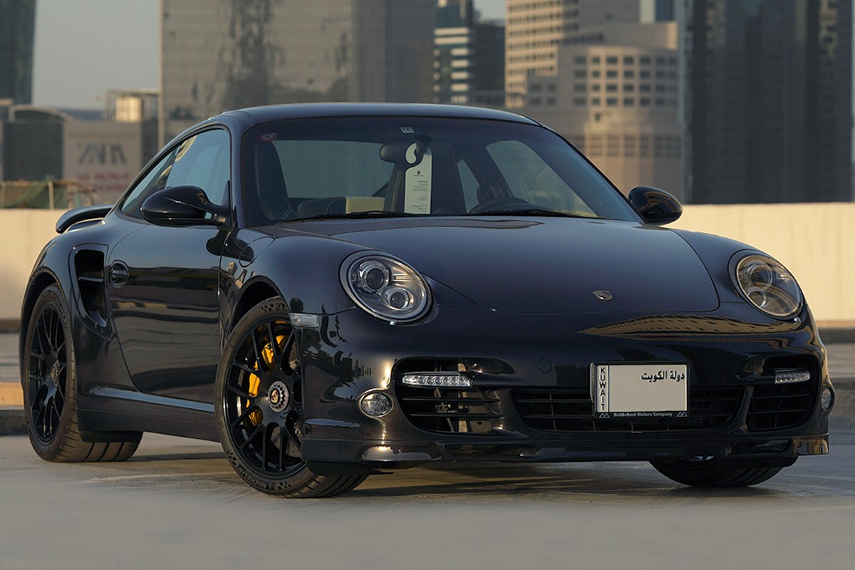 2011 Porsche 911 Turbo S Coupe - 6580 km