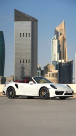 2017 Porsche 911 Turbo S Cabriolet - 25k km