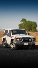 1993 Nissan Safari 2-Door White