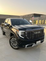 2024 GMC Sierra Denali Ultimate - 5000 km Only