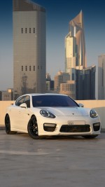 2014 Porsche Panamera Turbo Executive - 77k km