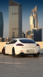 2014 Porsche Panamera Turbo Executive - 77k km